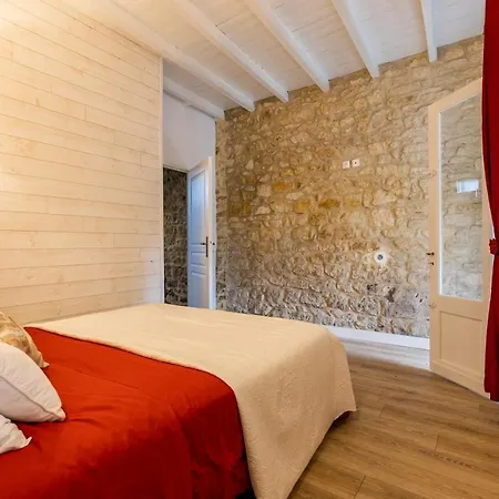 Pierre Et Espace Bien Etre Holiday home *
